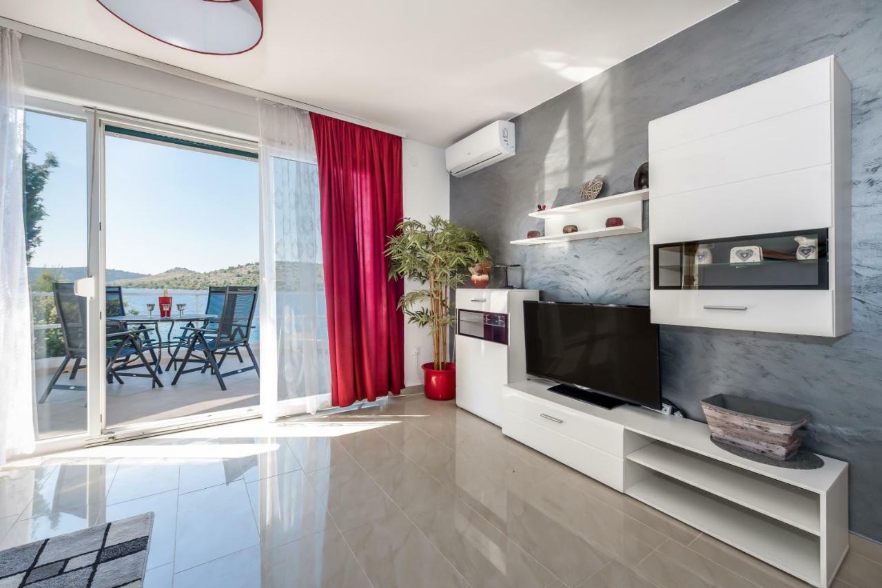 Luena Apartment Grebaštica Екстериор снимка