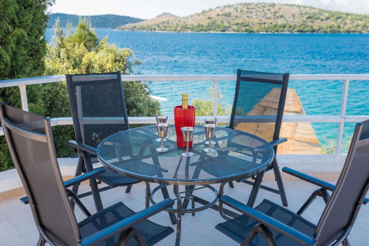 Luena Apartment Grebaštica Екстериор снимка